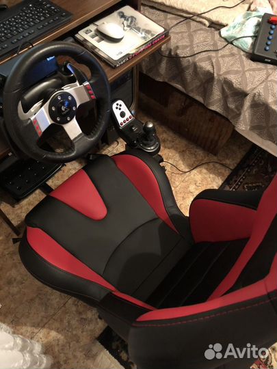 Игровое кресло (кокпит)