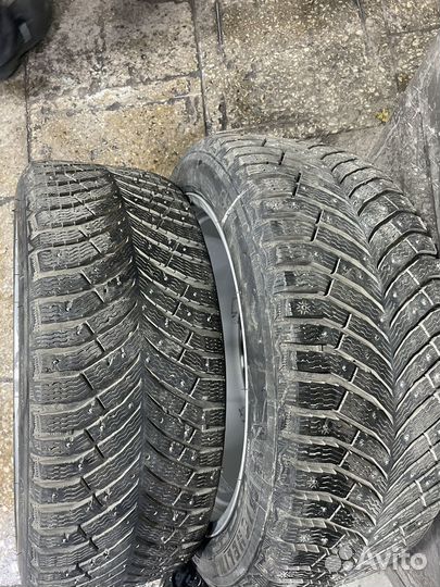 Michelin X-Ice North 4 245/45 R19 102H