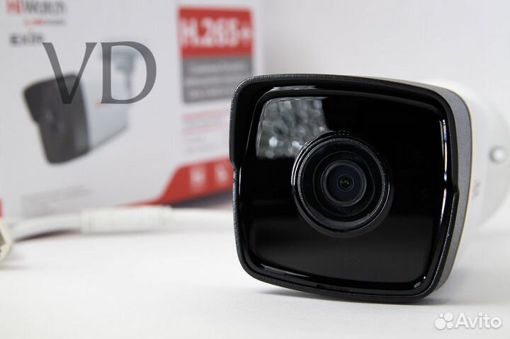 Видеокамера HiWatch DS-I250M(B) 4 mm