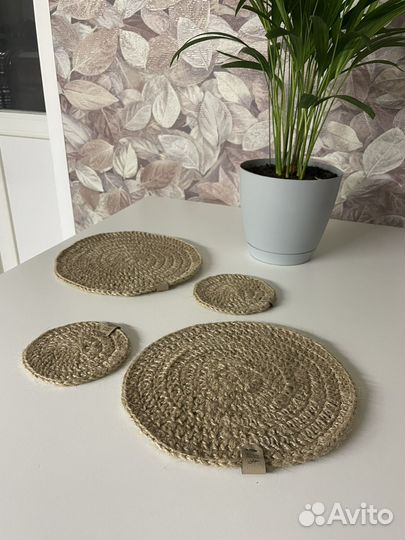 Салфетки сервировочные вязаные из джута