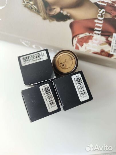 Косметика новая MAC