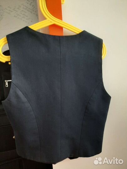 Жилетка для девочки школьная 134