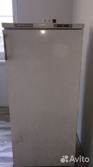 Холодильник новый(им не пользовались)