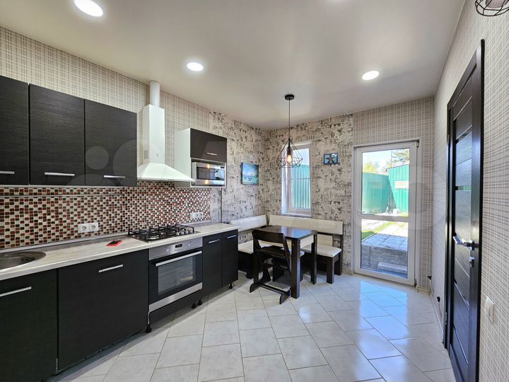 Дом 46,8 м² на участке 2,1 сот.