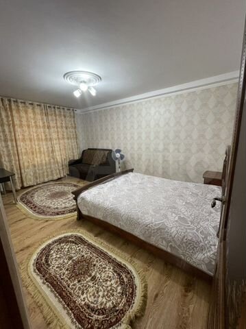 2-к. квартира, 40 м², 1/5 эт.