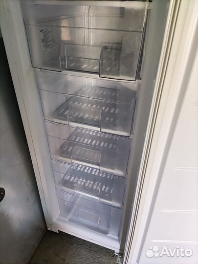 Морозильная камера Бирюса 114