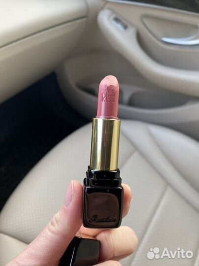 Помада guerlain kiss оригинал