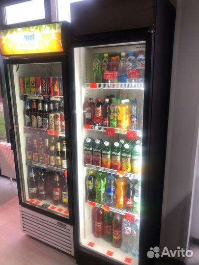 Холодильники и холодильные витрины