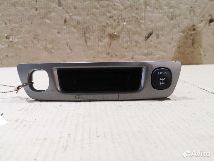 Бардачок Ford Escape EP3WF