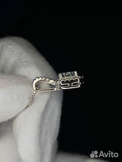 Подвеска с бриллиантом 1 ct