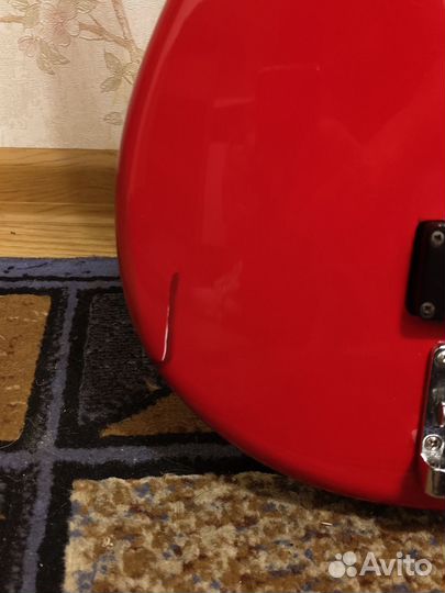 Безладовая бас гитара Apollo