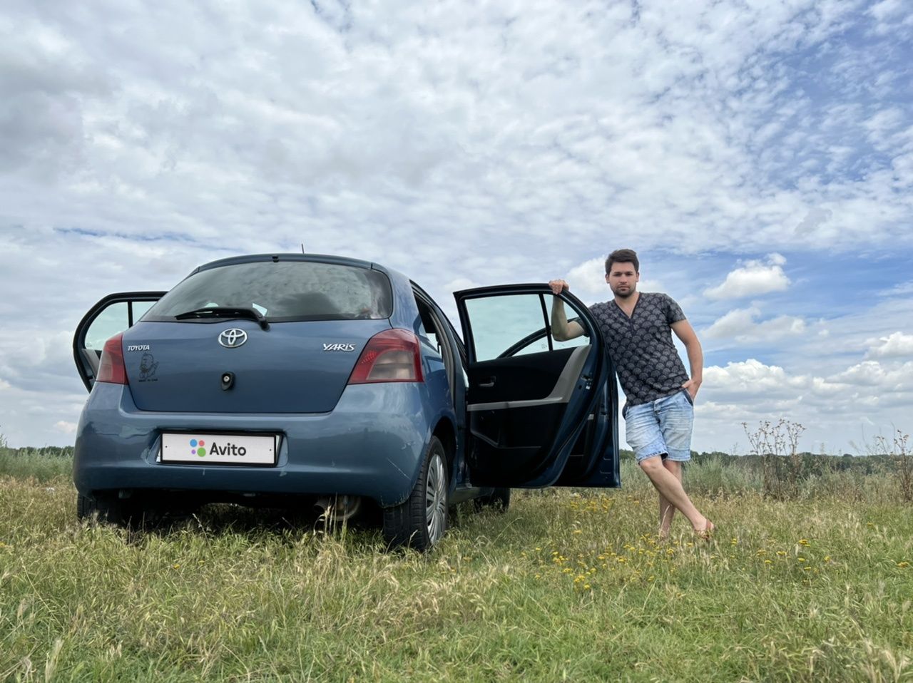 Toyota Yaris: фото владельца