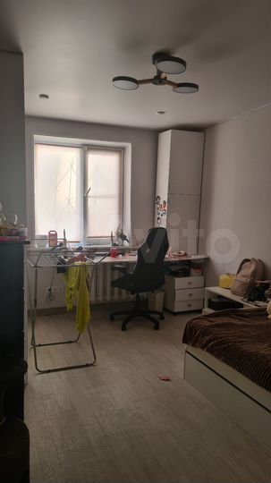 2-к. квартира, 54 м², 1/2 эт.