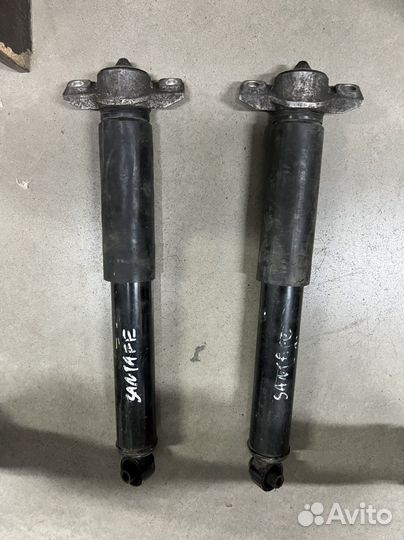 Задняя стойка амортизатора Киа Соренто 7 мест