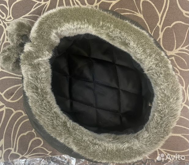 Берет женский зимний кожаный