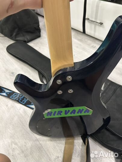 Бас гитара Euphony