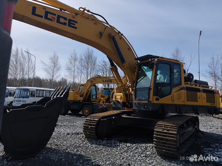 Гусеничный экскаватор SDLG (LGCE) E6400F, 2023