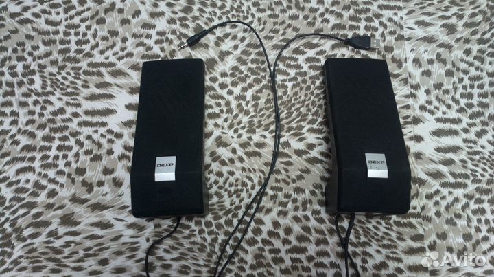 Ноутбук asus x553m 4 ядра HDD 1000гб-4гб звоните