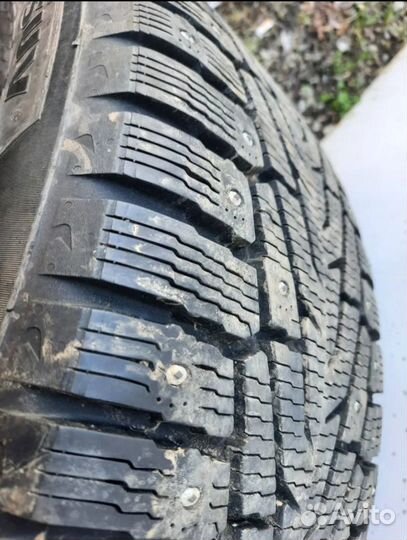Dunlop Winter Maxx 285/60 R18