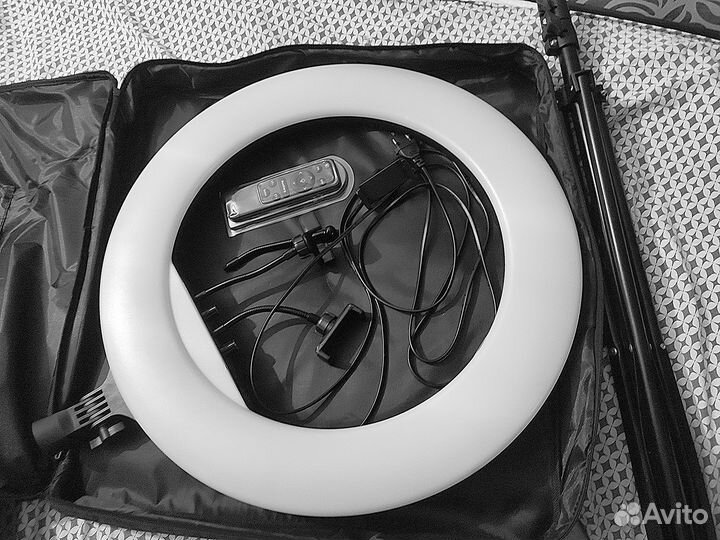 Кольцевая лампа