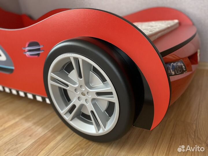 Кровать машина бу