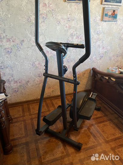 Эллиптический тренажер torneo