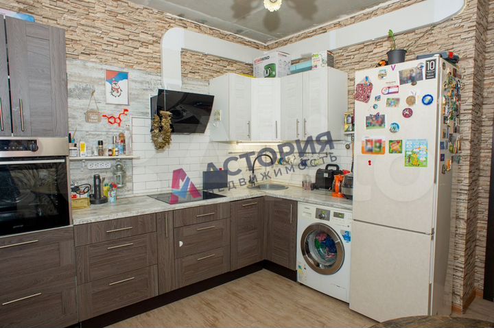 2-к. квартира, 56,6 м², 1/17 эт.