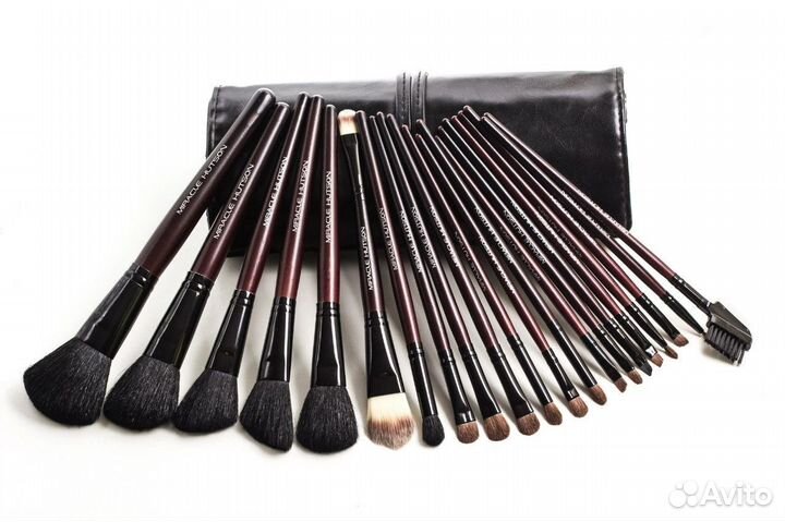 Набор кистей для макияжа