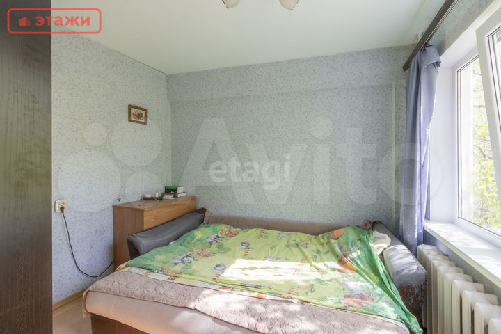 4-к. квартира, 58 м², 3/5 эт.