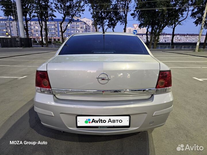 Opel Astra 1.8 AT, 2008, 187 000 км