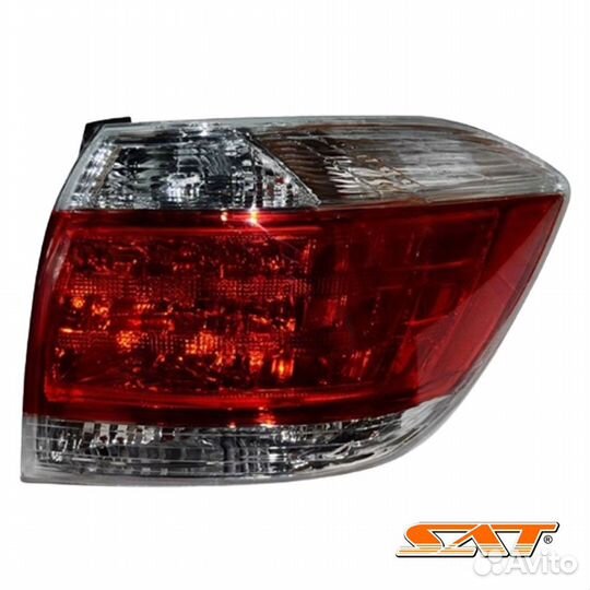 Фонарь правый задний Toyota Highlander 2 10-13