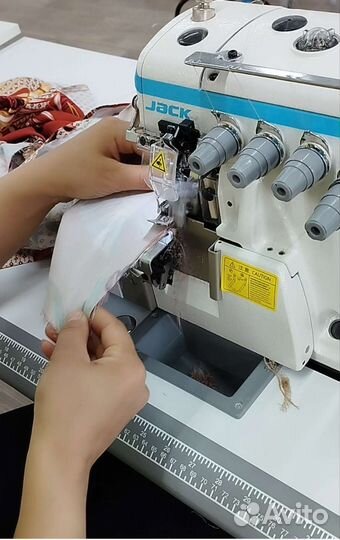 Швейный цех принимает заказы на пошив одежды