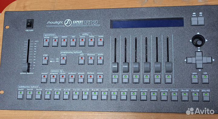 Световой пульт showlight expert 512