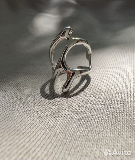 Кольцо женское