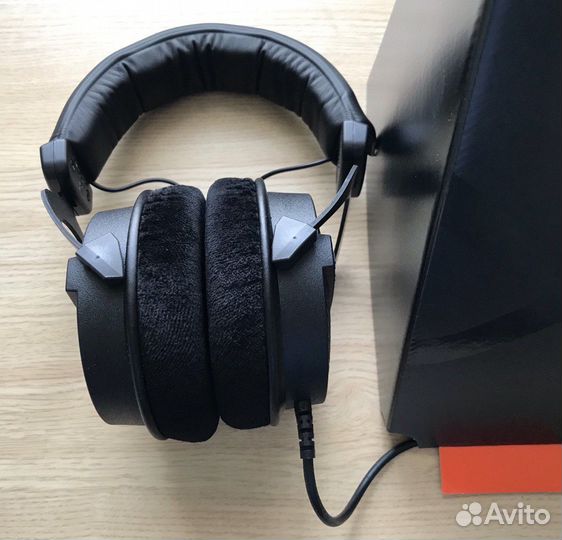 Наушники Beyerdynamic DT 990 PRO (новые)