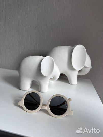 Солнечные очки детские новые