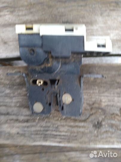 Электрозамок багажник Ниссан Примера р12 Универсал