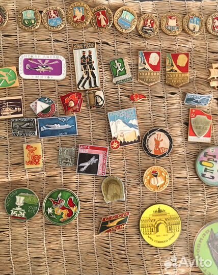 Коллекция значков