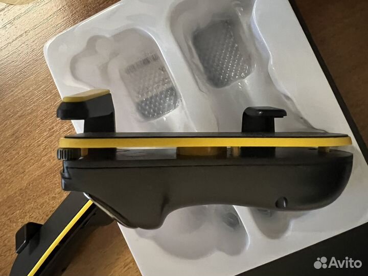 Триггеры джойстик