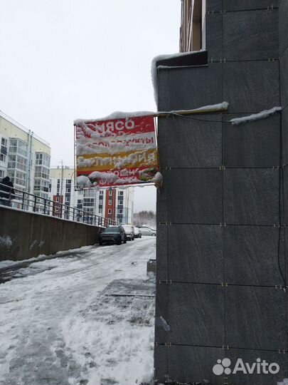 Дверь,вывеска,шторы,сетки для ларя