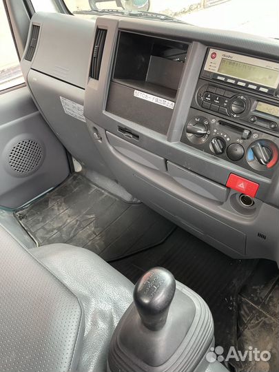 Isuzu Elf, 2016