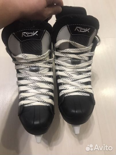 Коньки хоккейные 38 размер