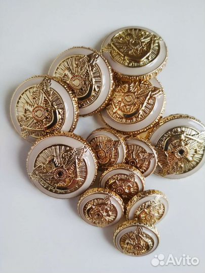 Пуговицы металл с эмалью