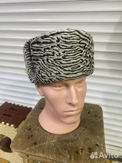 Ушанки из элитного каракуля