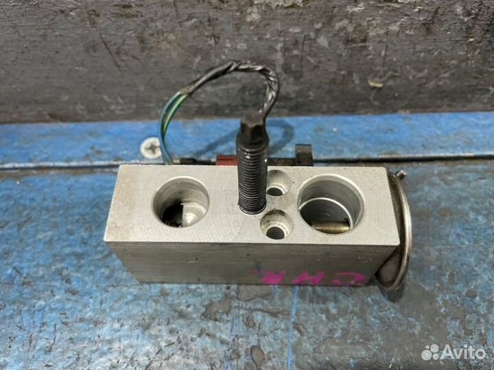 Клапан кондиционера Nissan Qashqai J10