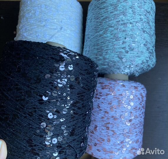 Королевские пайетки на хлопке