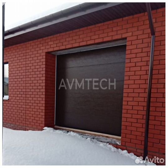 Секционные ворота для гаража