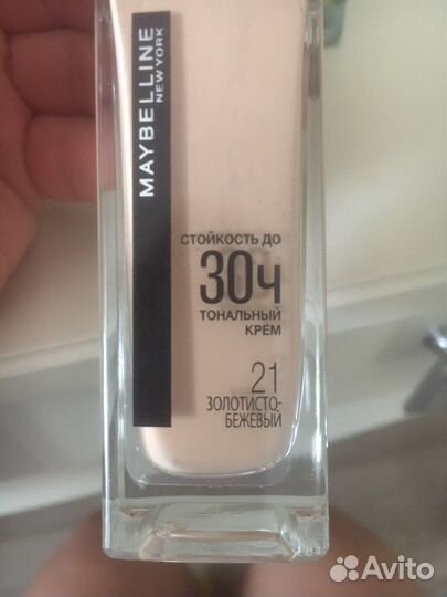 Тональные крема и маска доя лица