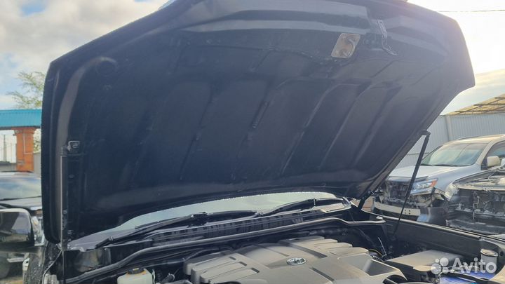 Тюнинговый капот Land 200