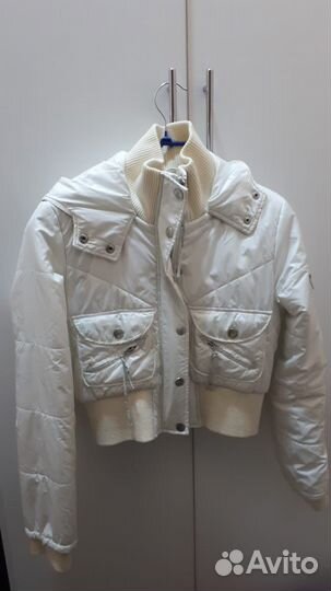 Куртка женская укороченная 42 размер